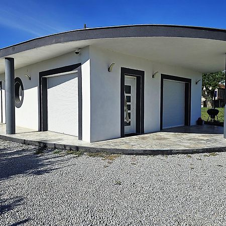 Maison Sapiac - 4Pers - 2 Chambres - 3 Lits - Clim Reversible - Terrasse Ombragee Et Grand Jardin - Piscine Saison Estivale Montauban Eksteriør billede