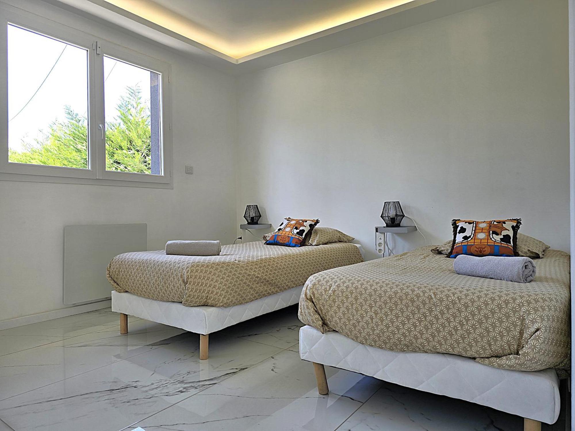 Maison Sapiac - 4Pers - 2 Chambres - 3 Lits - Clim Reversible - Terrasse Ombragee Et Grand Jardin - Piscine Saison Estivale Montauban Eksteriør billede